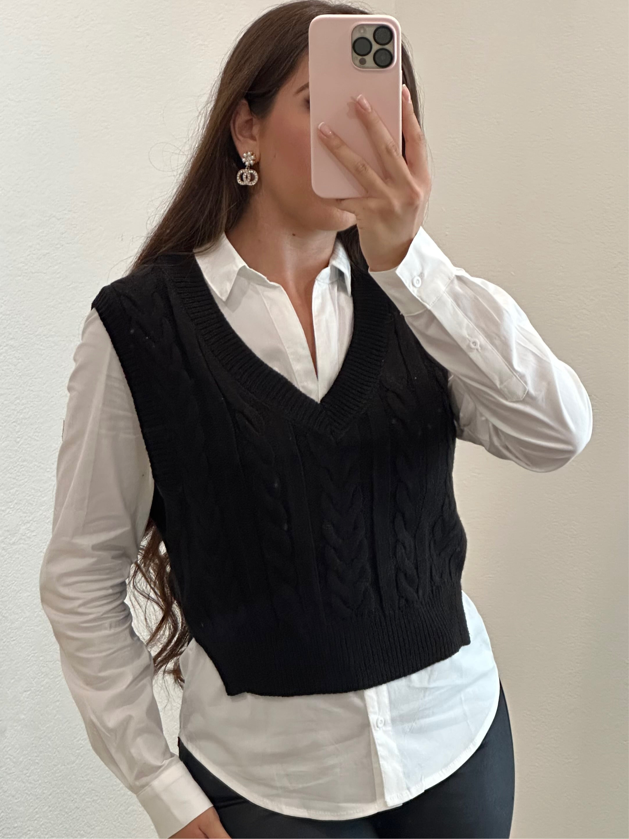 Elle Sweater Vest (Black)