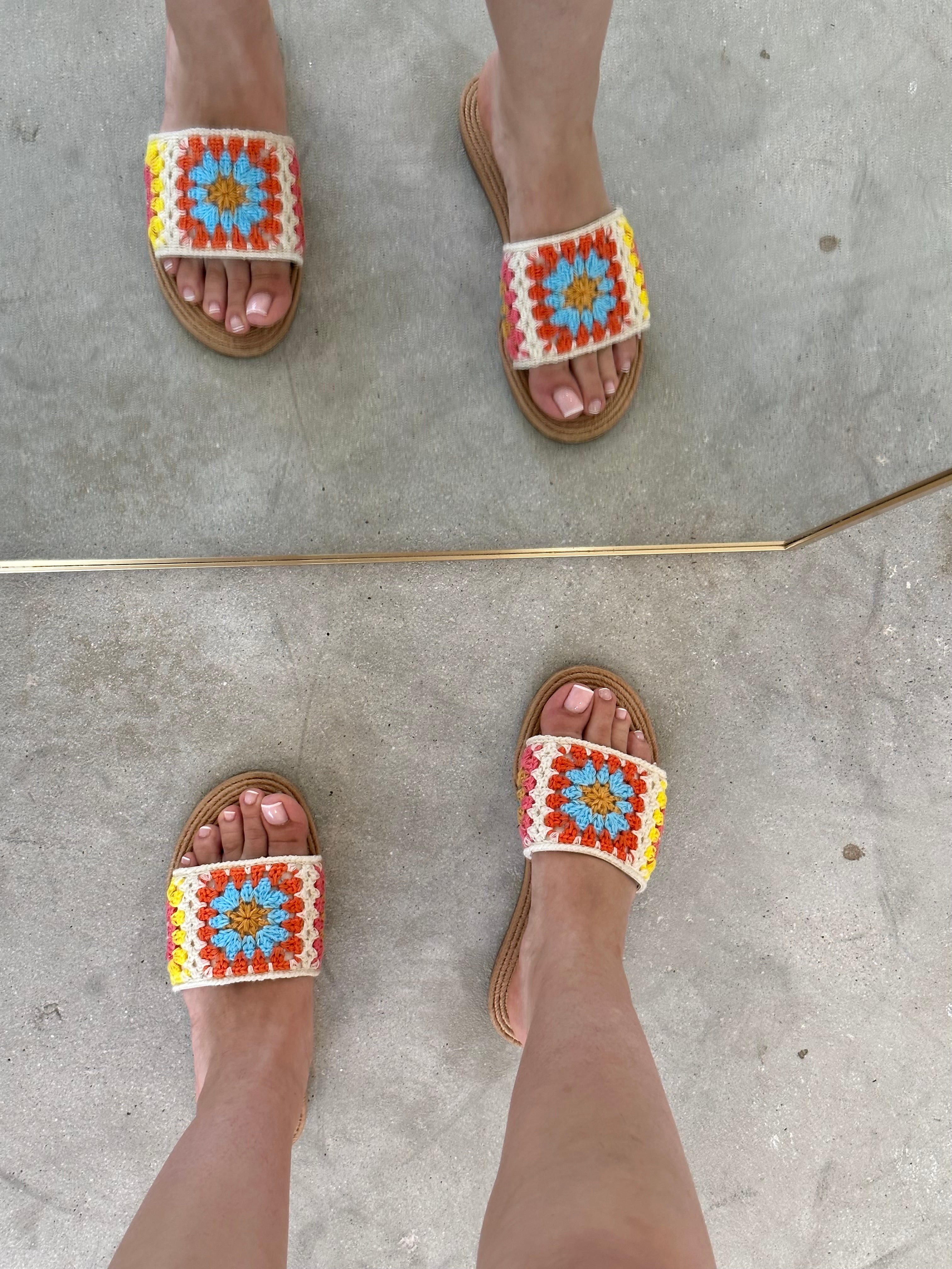 Xochimilco Crochet Sandals (Beige)