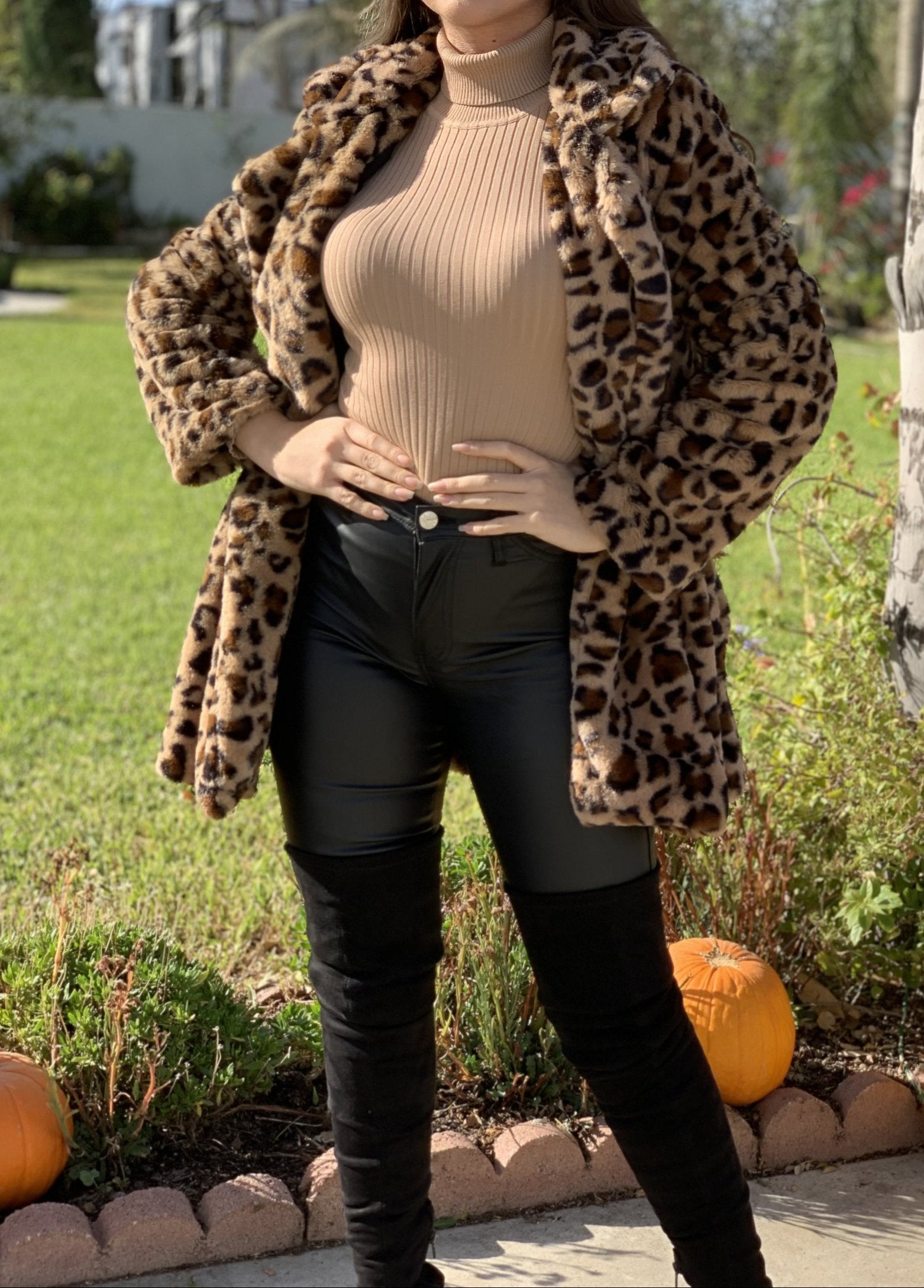 Lisa Ribbed Turtleneck Bodysuit (Nude)