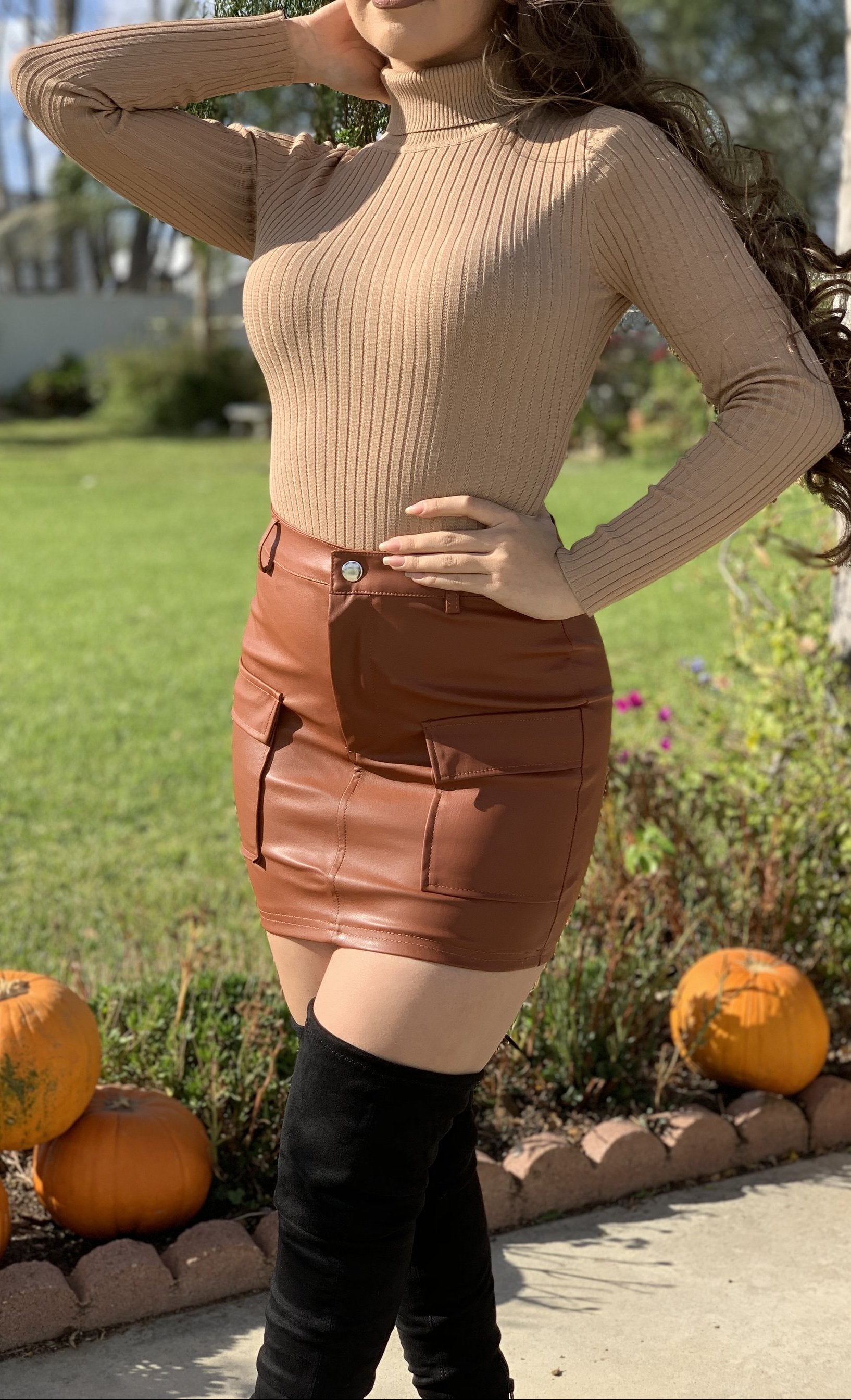 Lisa Ribbed Turtleneck Bodysuit (Nude)