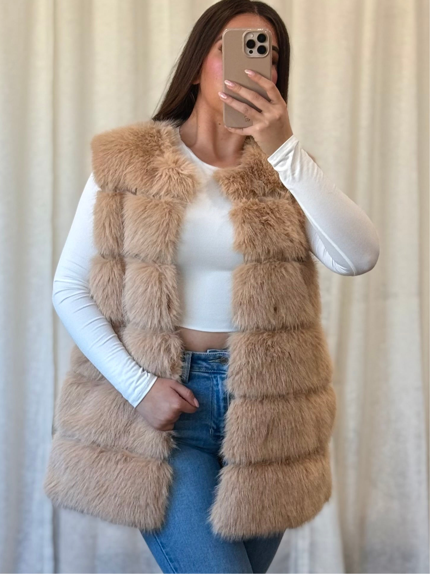 Onika Fur Vest (Camel)