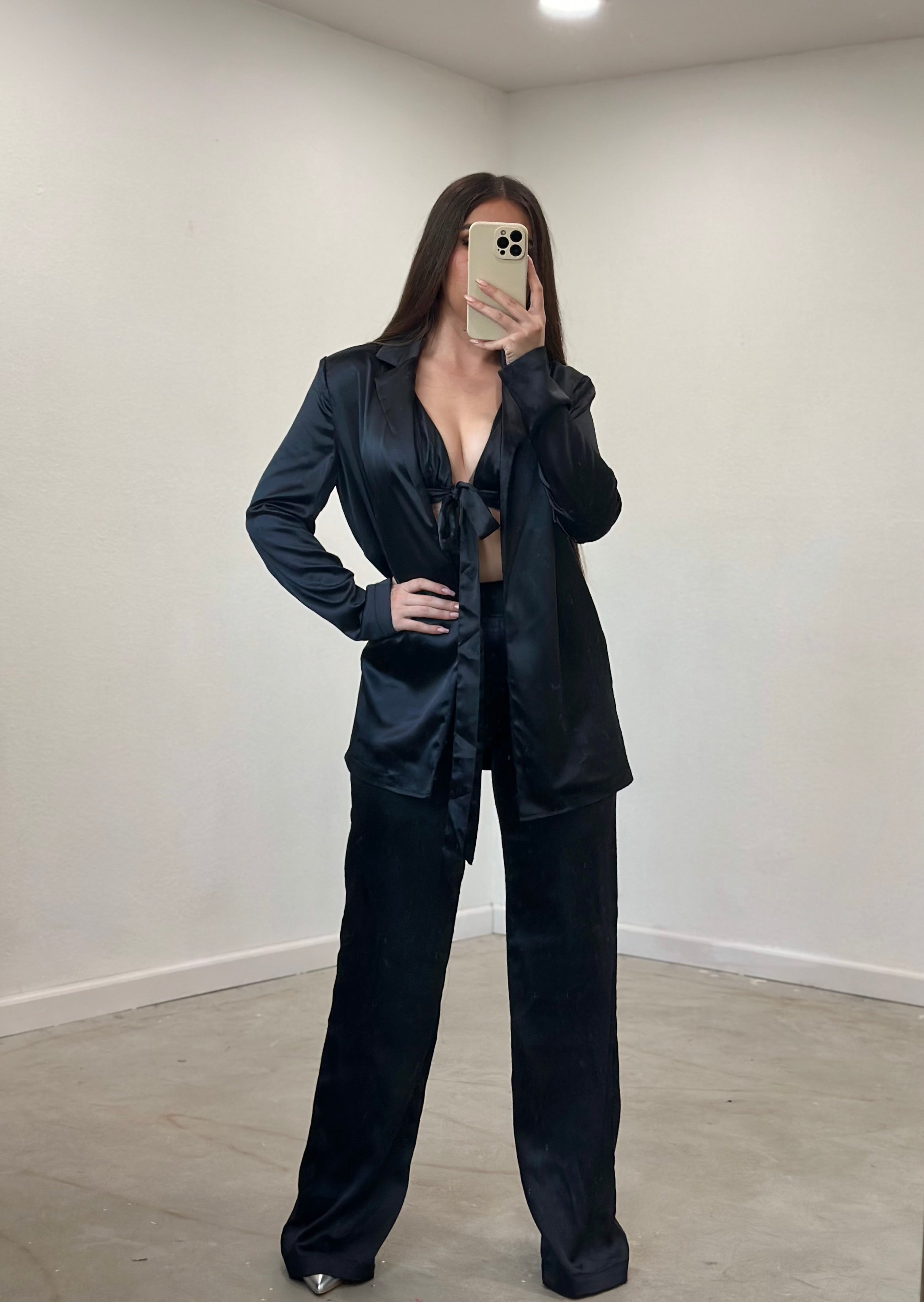 Valencia Satin 3 Piece Set (Black)