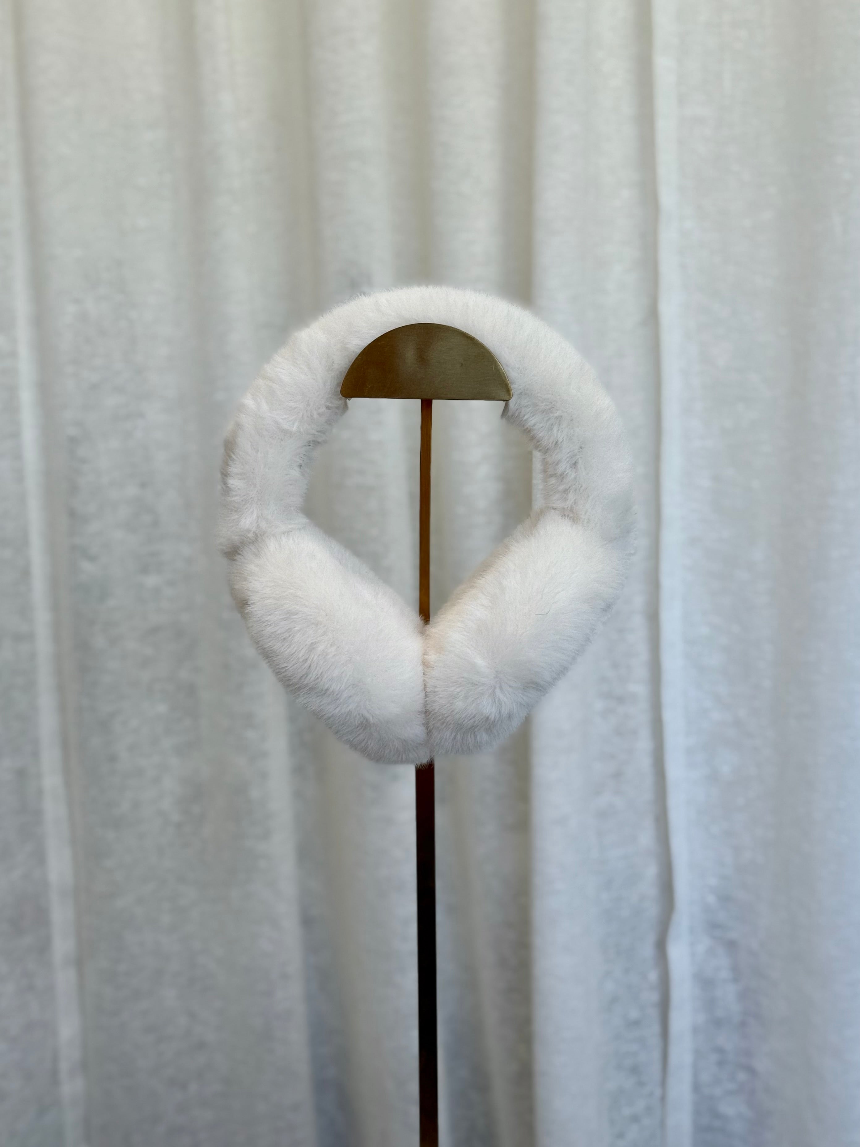 Snowball Earmuffs (Camel)