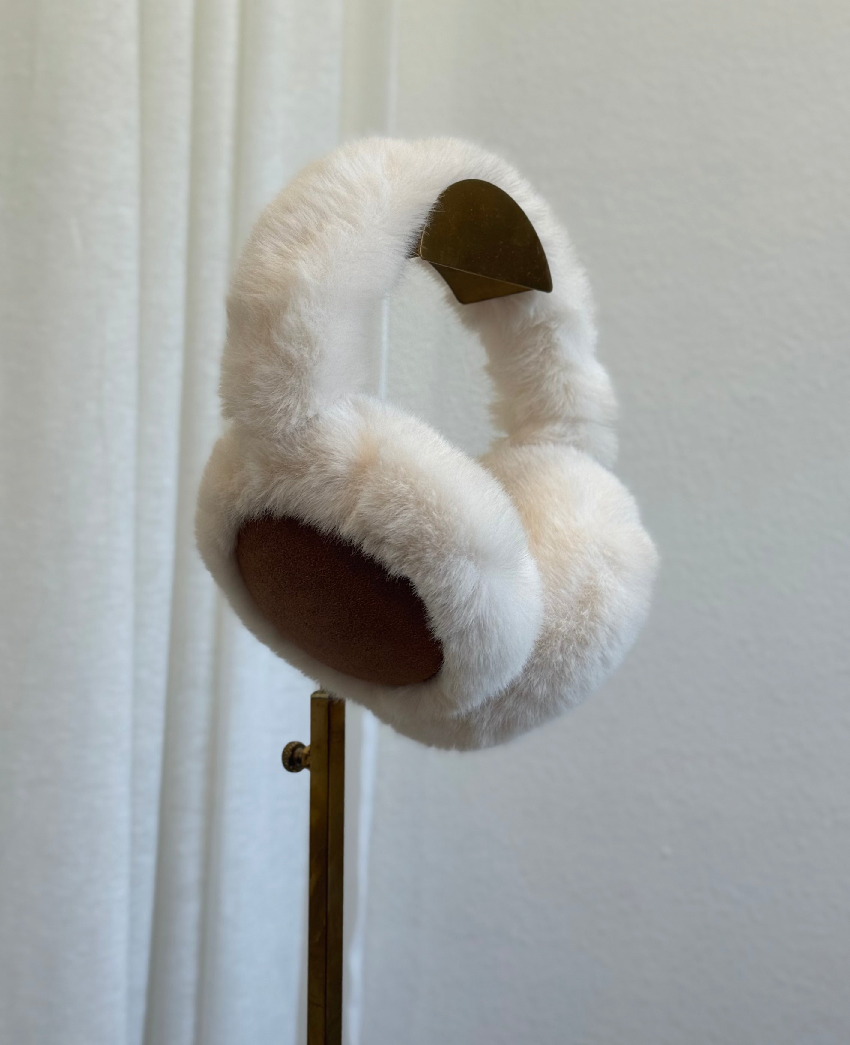 Snowball Earmuffs (Camel)