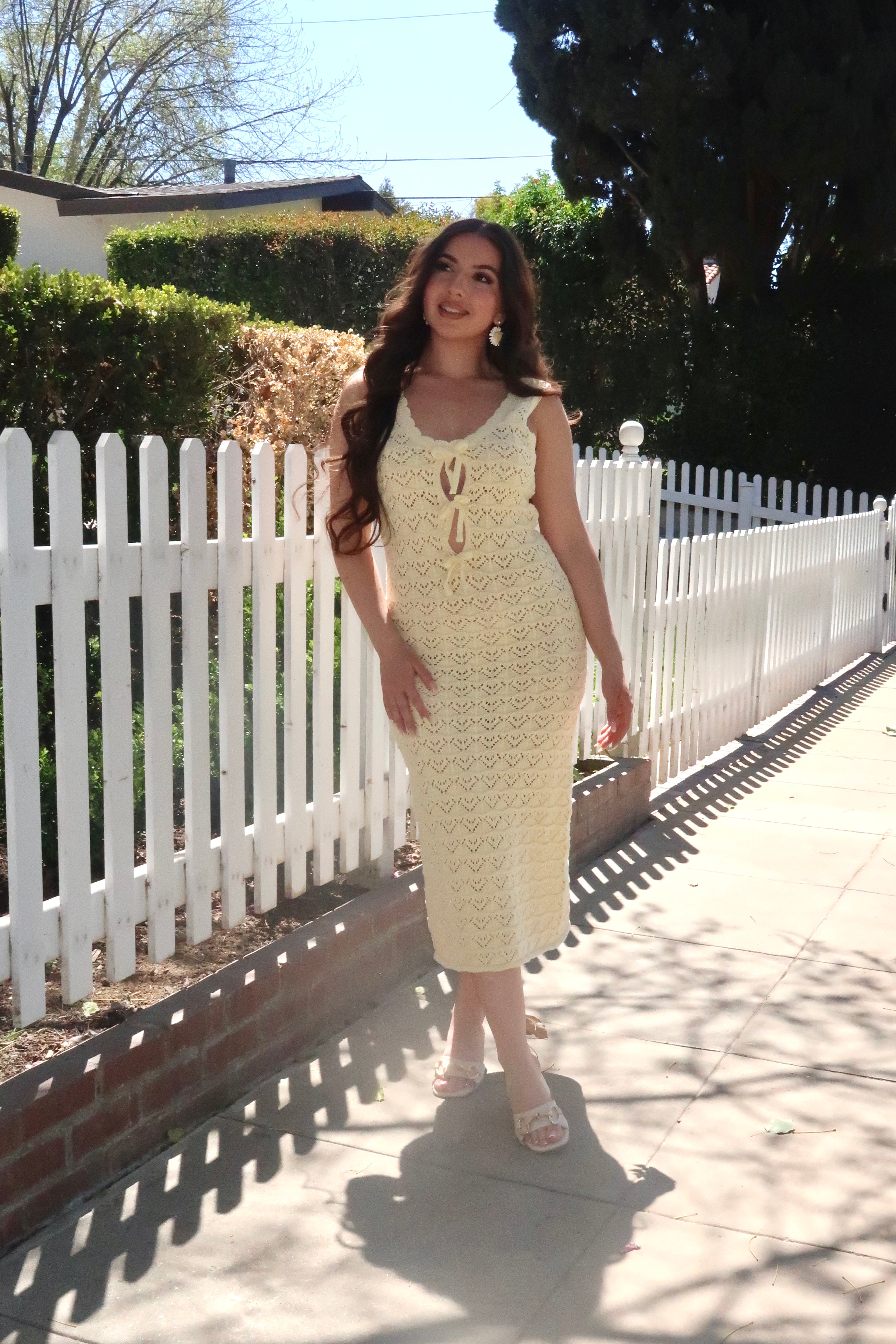 Daffodil Crochet Midi Dress – Valeria'S Boutique