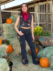 Color & Cultura Tierra Mia Embroidered Jeans