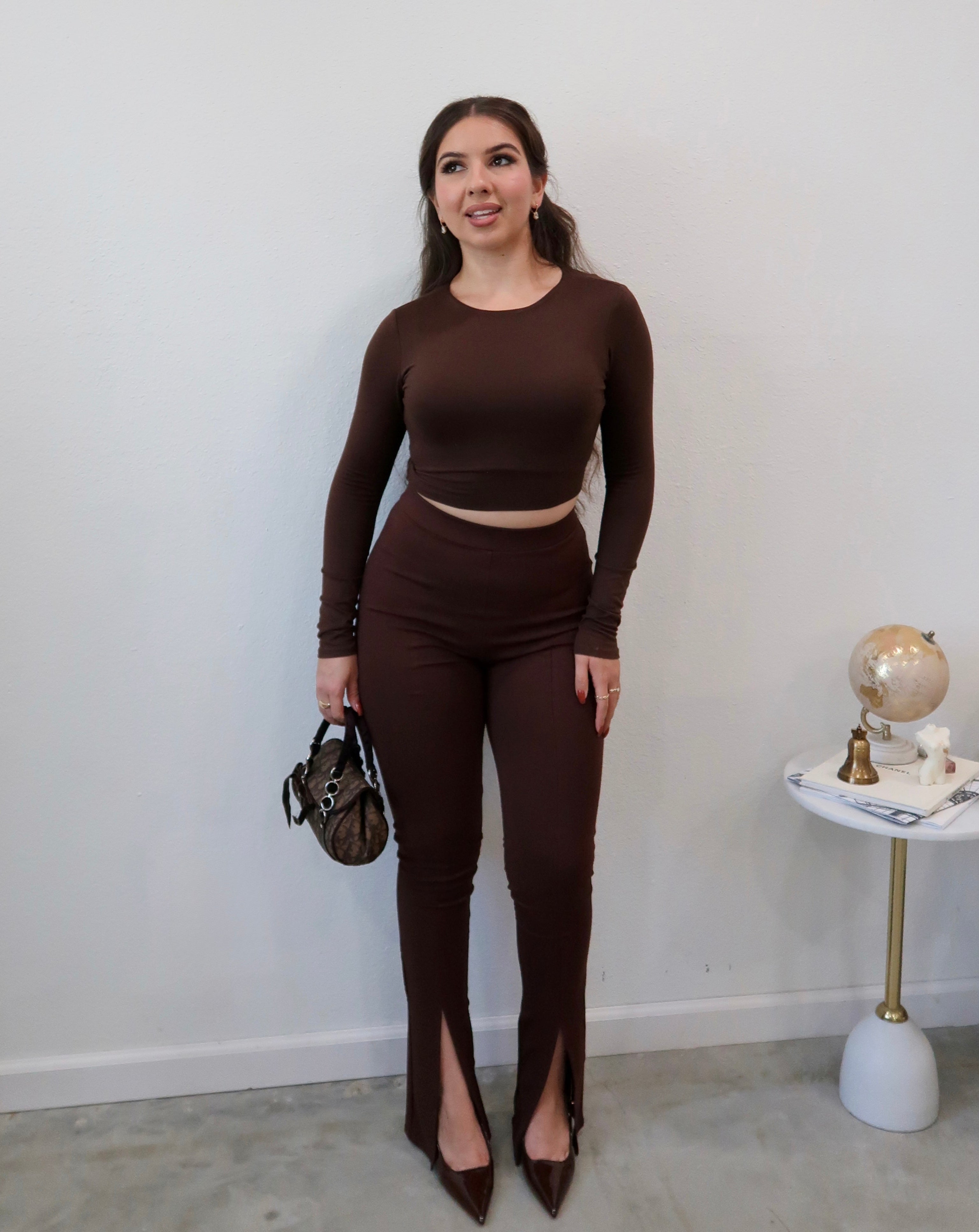 Valerie Long Sleeve Round Neck Crop Top (Brown)