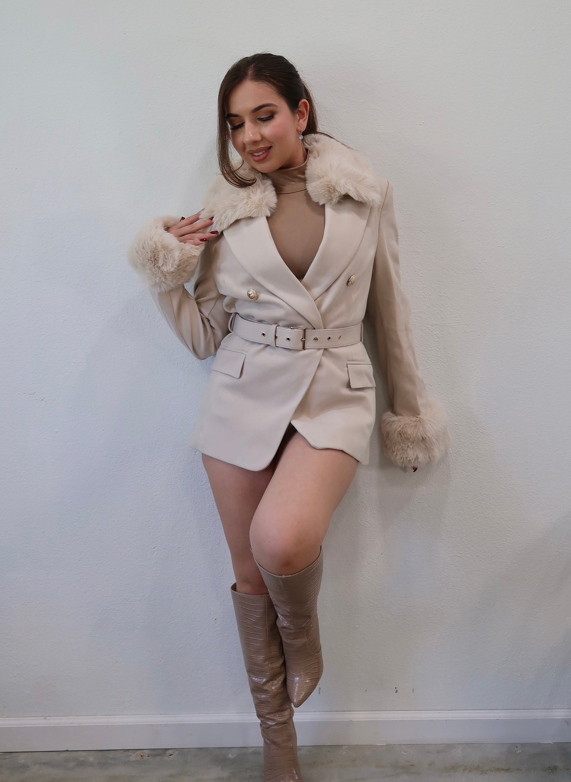 Emily Short Coat (Nude)