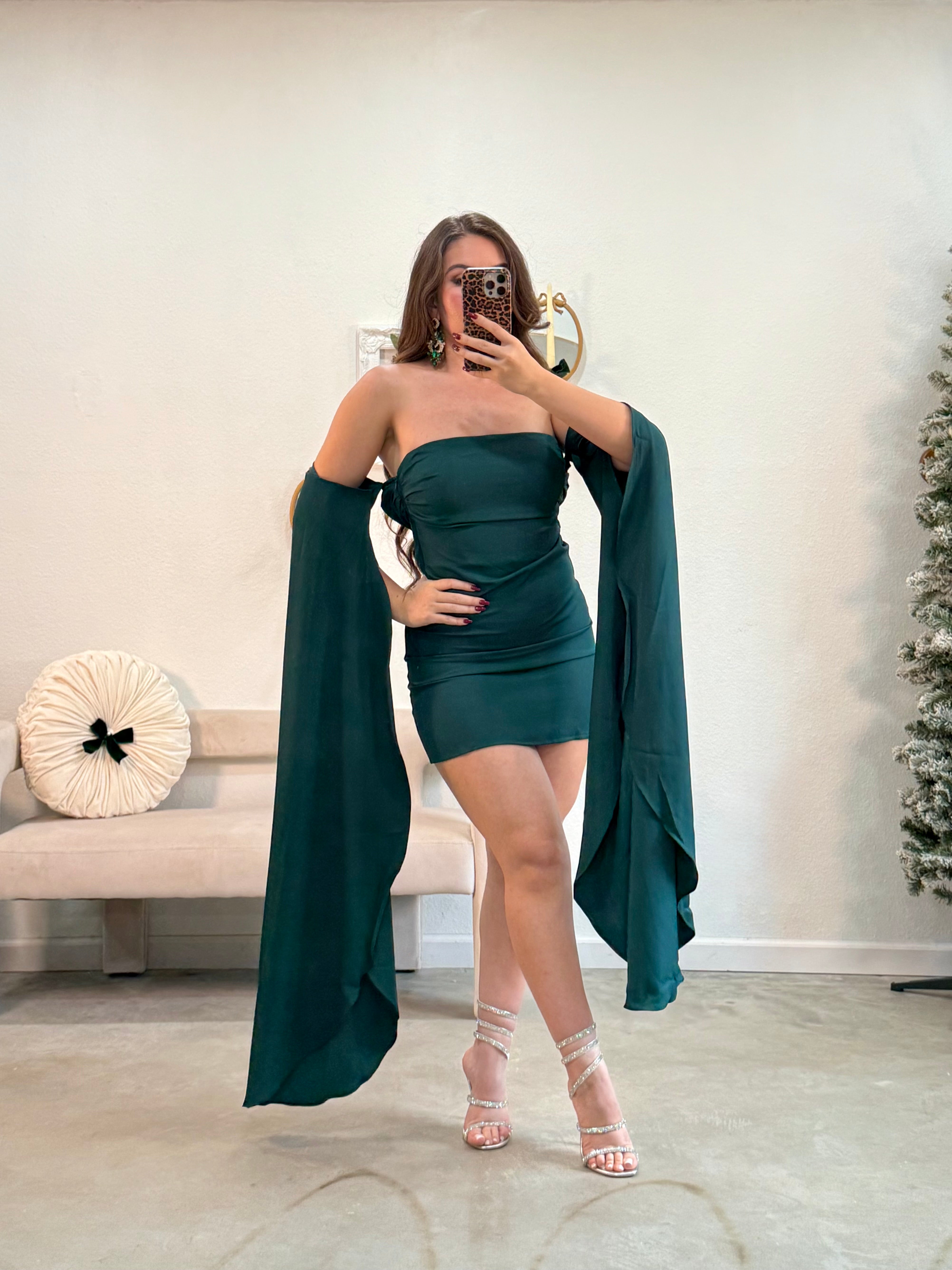 Glaziel Drape Sleeve Mini Dress (Hunter Green)