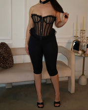 Valerie Capri Pants (Black)