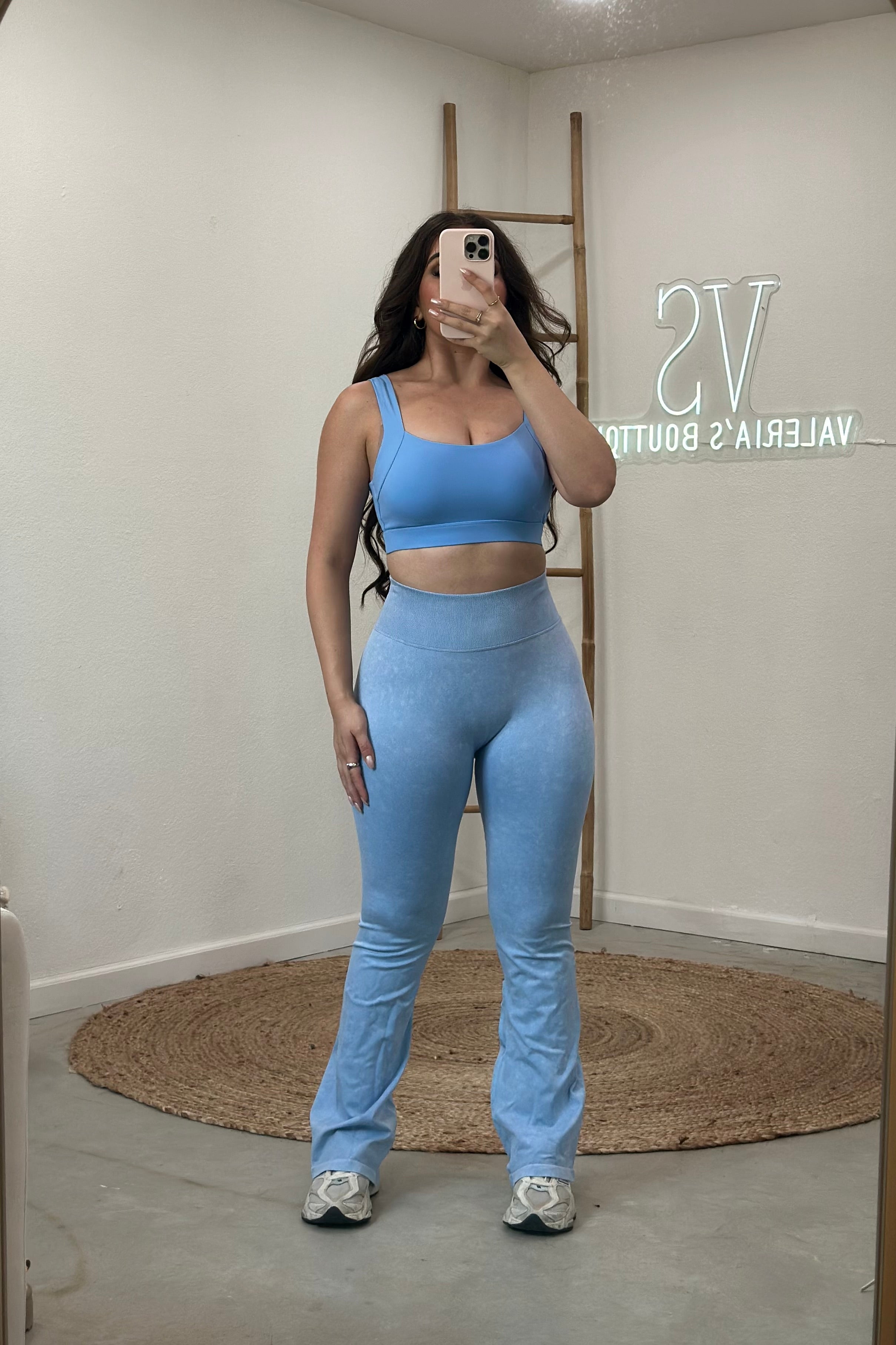 Locked In Seamless Flare Leggings (Light Blue)