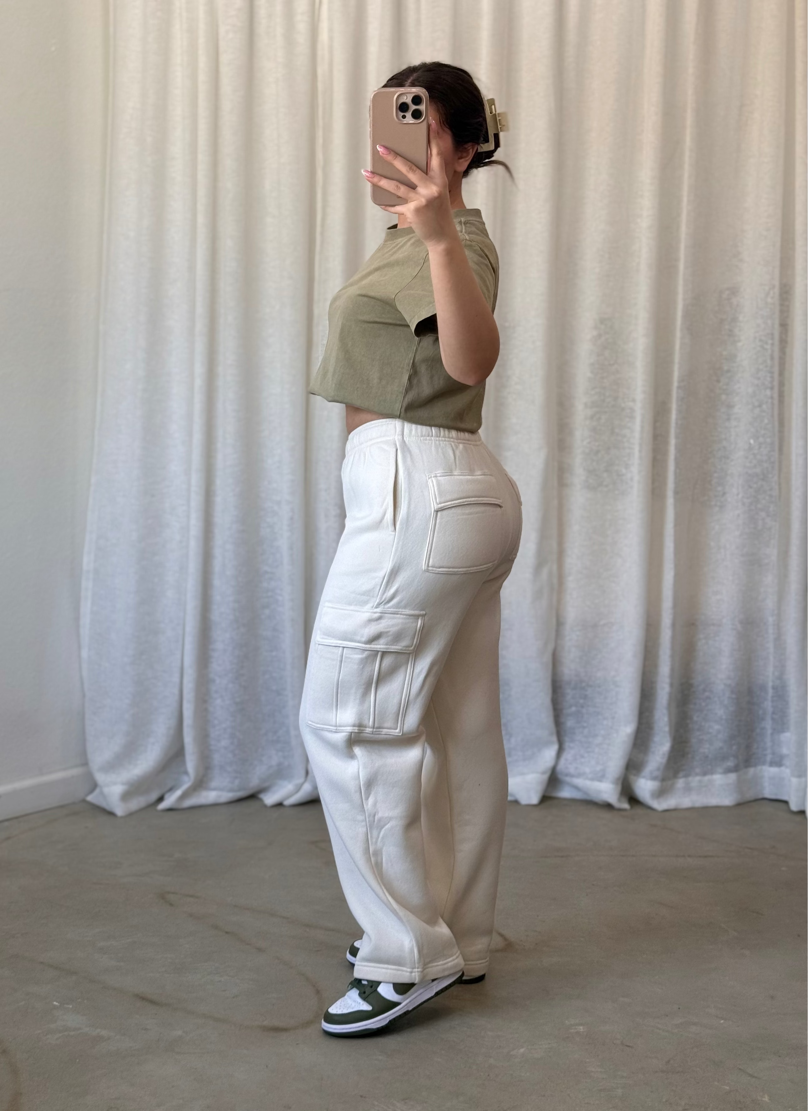 Kim Cargo Sweatpants (Ecru)