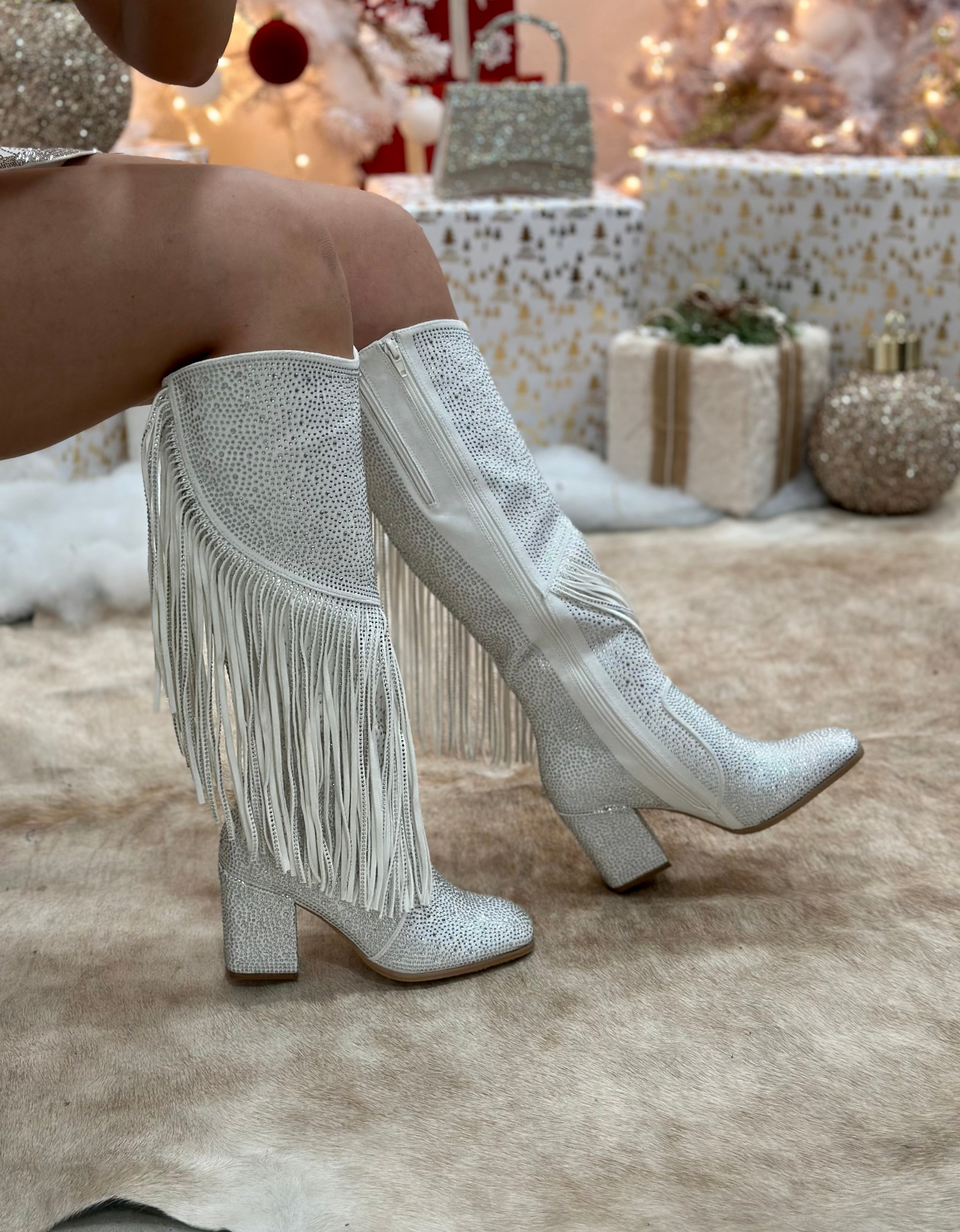 Ella Baila Sola Embellished Fringe Boots (White)