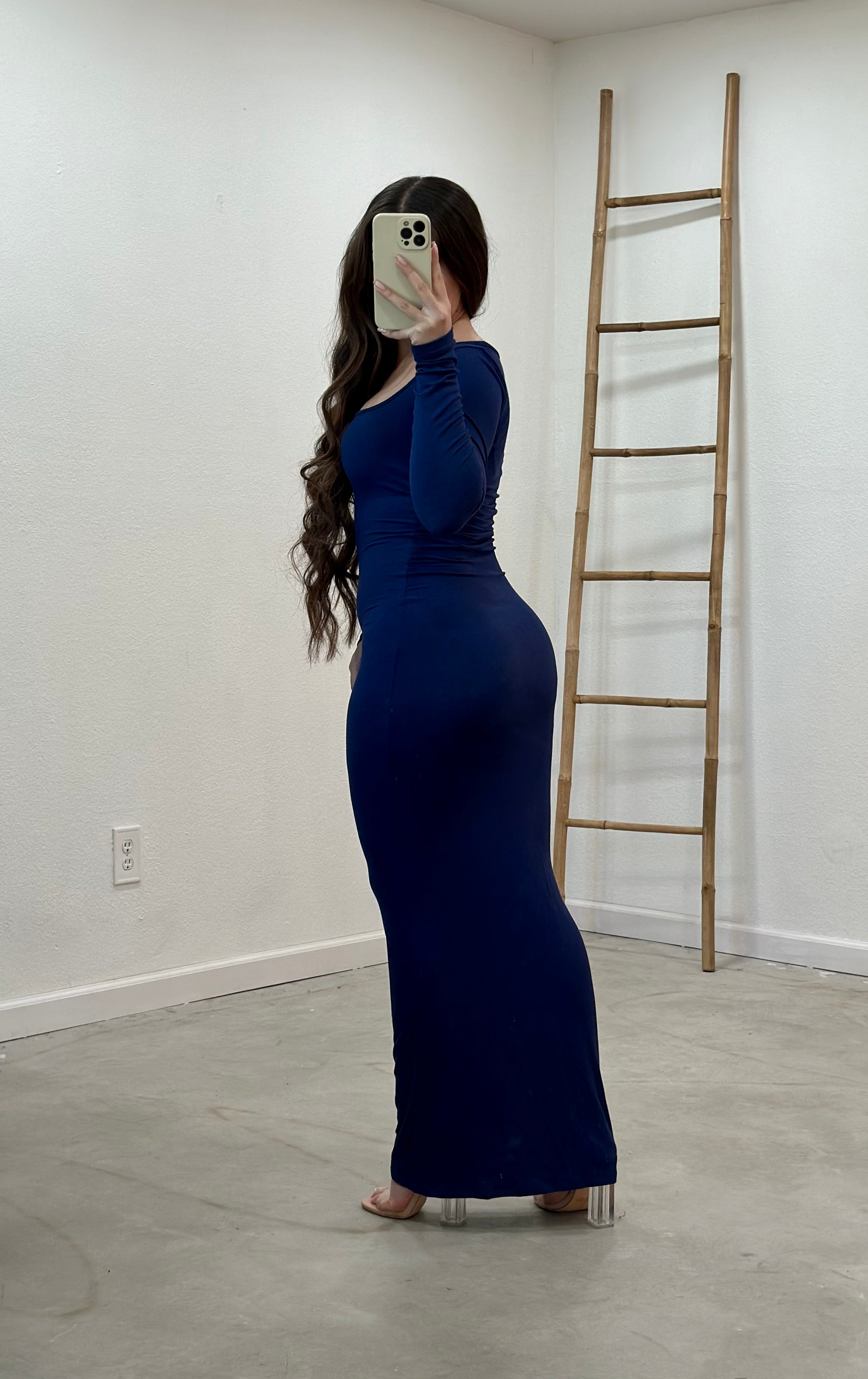 Nora Ribbed Maxi Dress (Navy Blue)