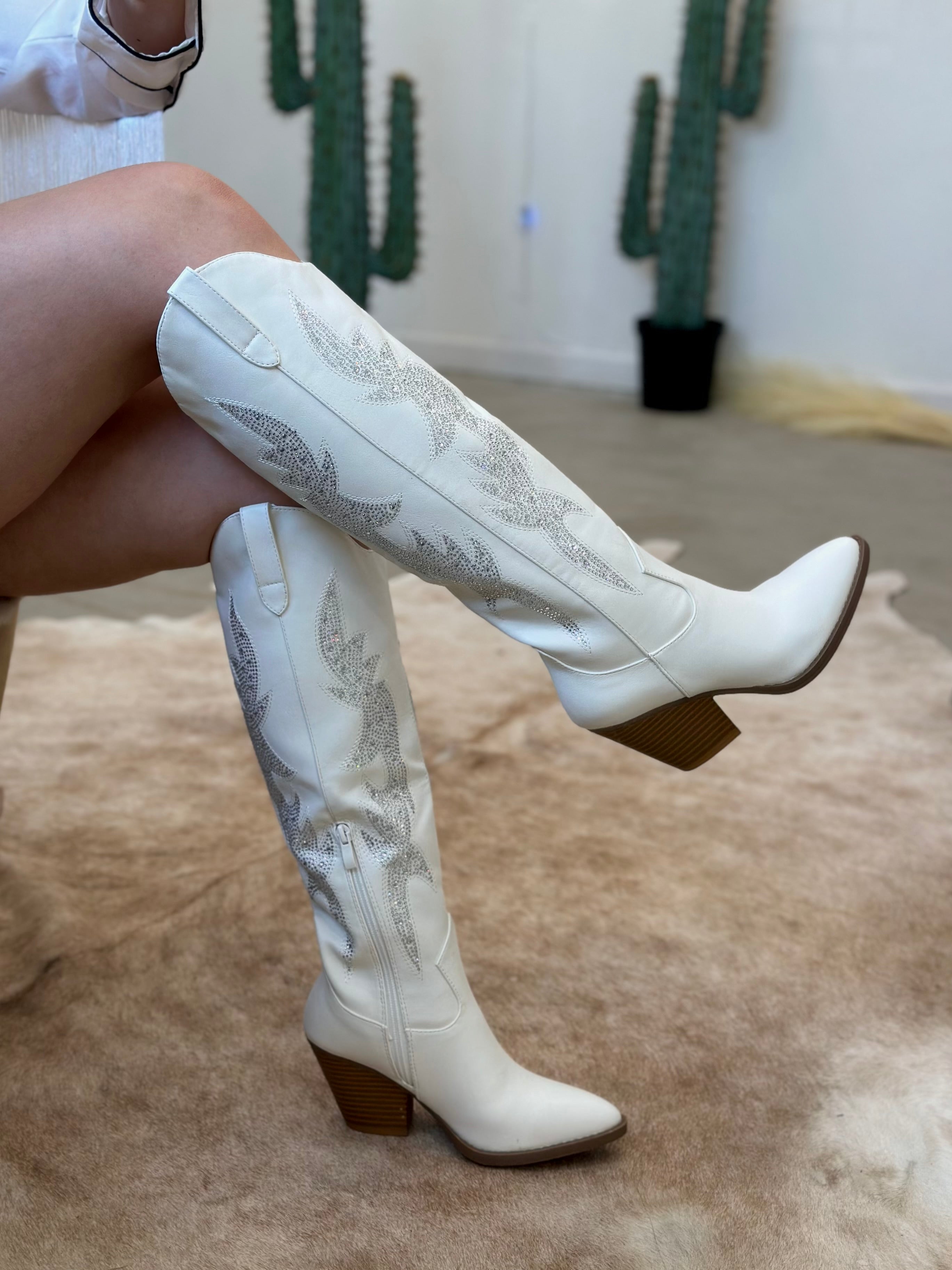 Cazadora Rhinestone Cowgirl Boots (White)