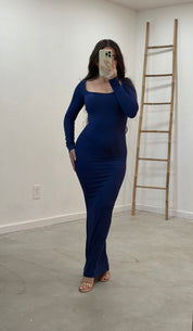 Nora Ribbed Maxi Dress (Navy Blue)