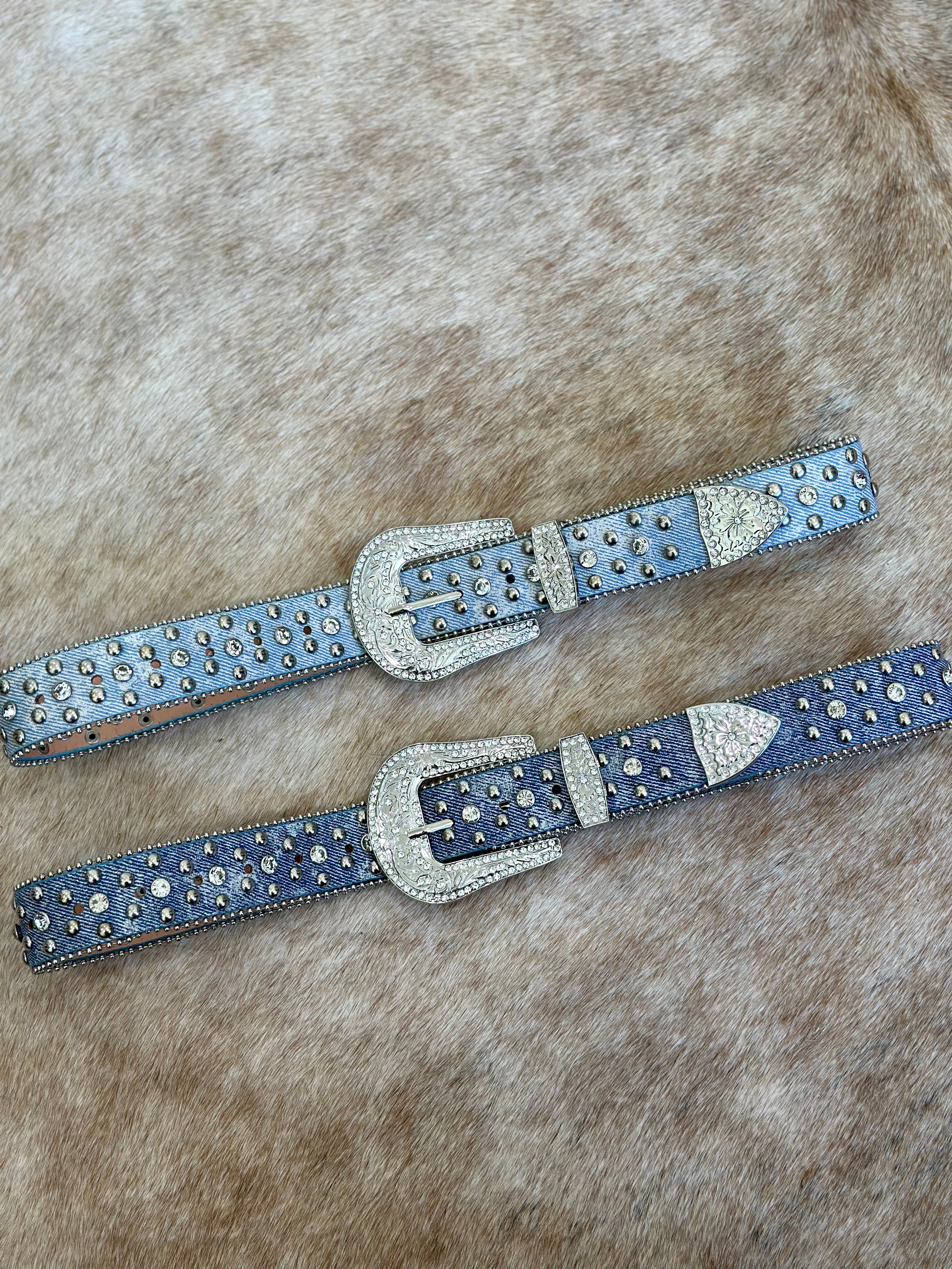 Rebelde Rhinestone Denim Belt