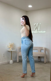 Amy High Rise Mom Jeans