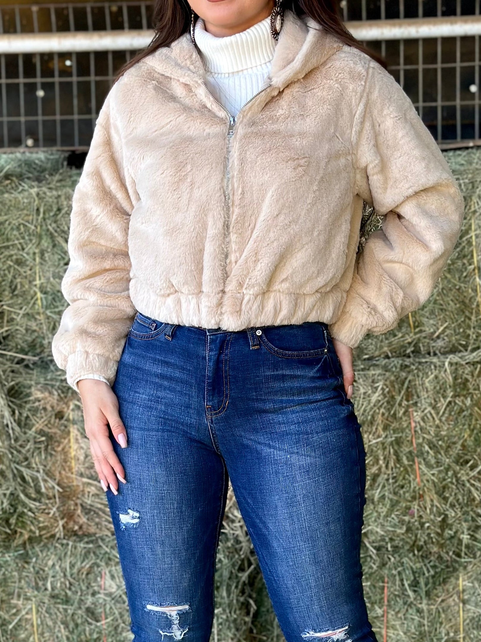 Lindsey Furry Sweater (Khaki)