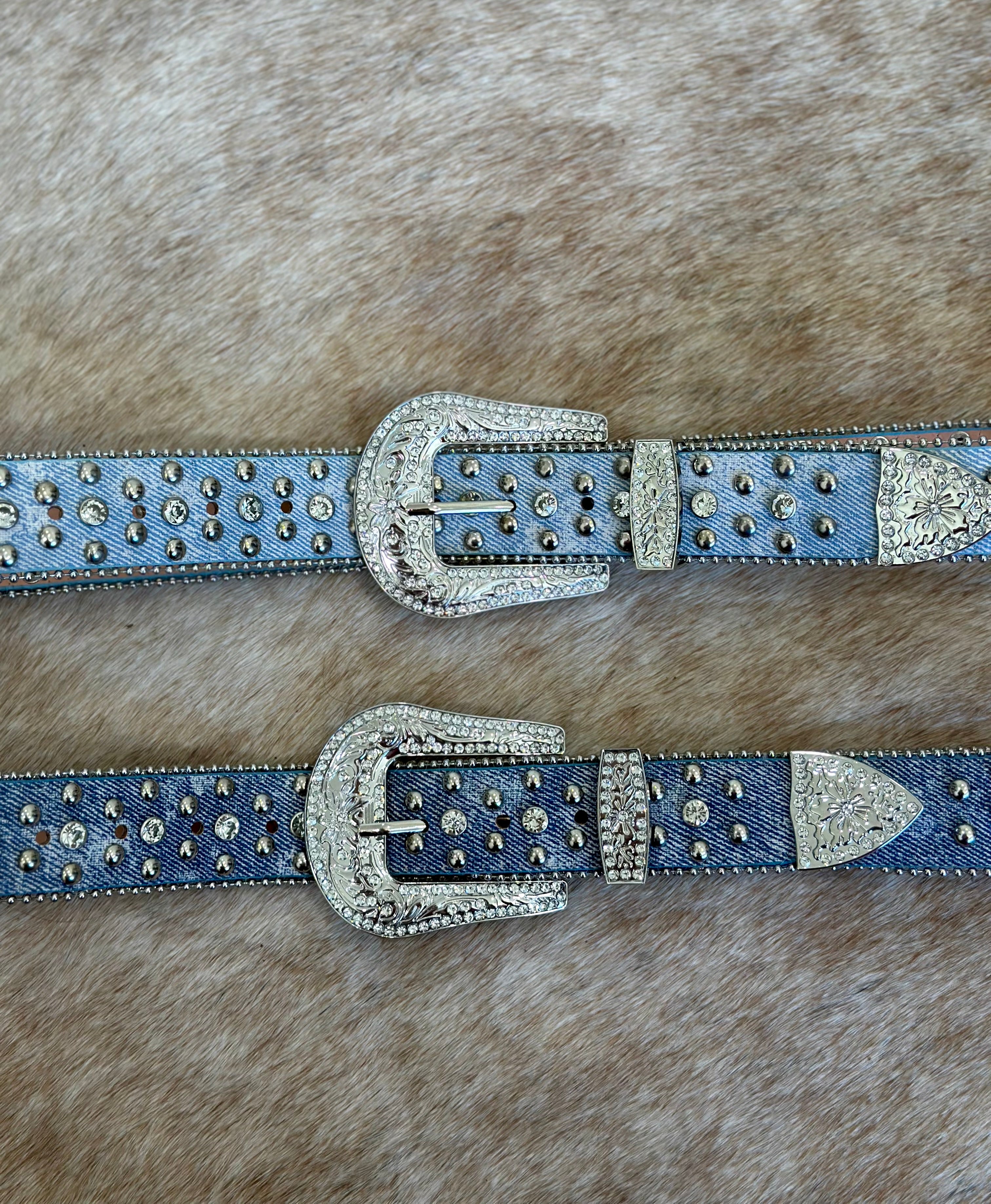 Rebelde Rhinestone Denim Belt