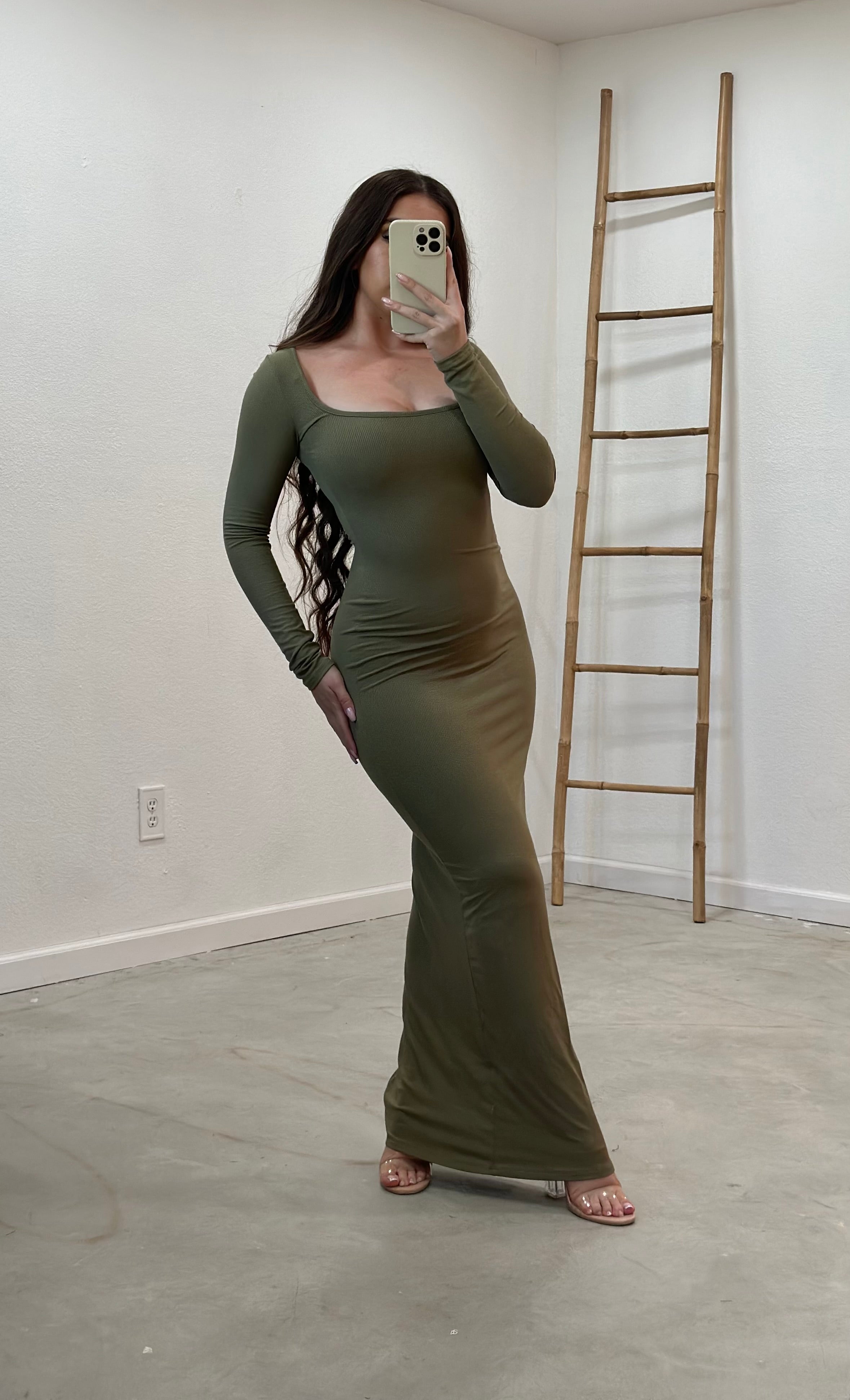 Nora Ribbed Maxi Dress (Olive)