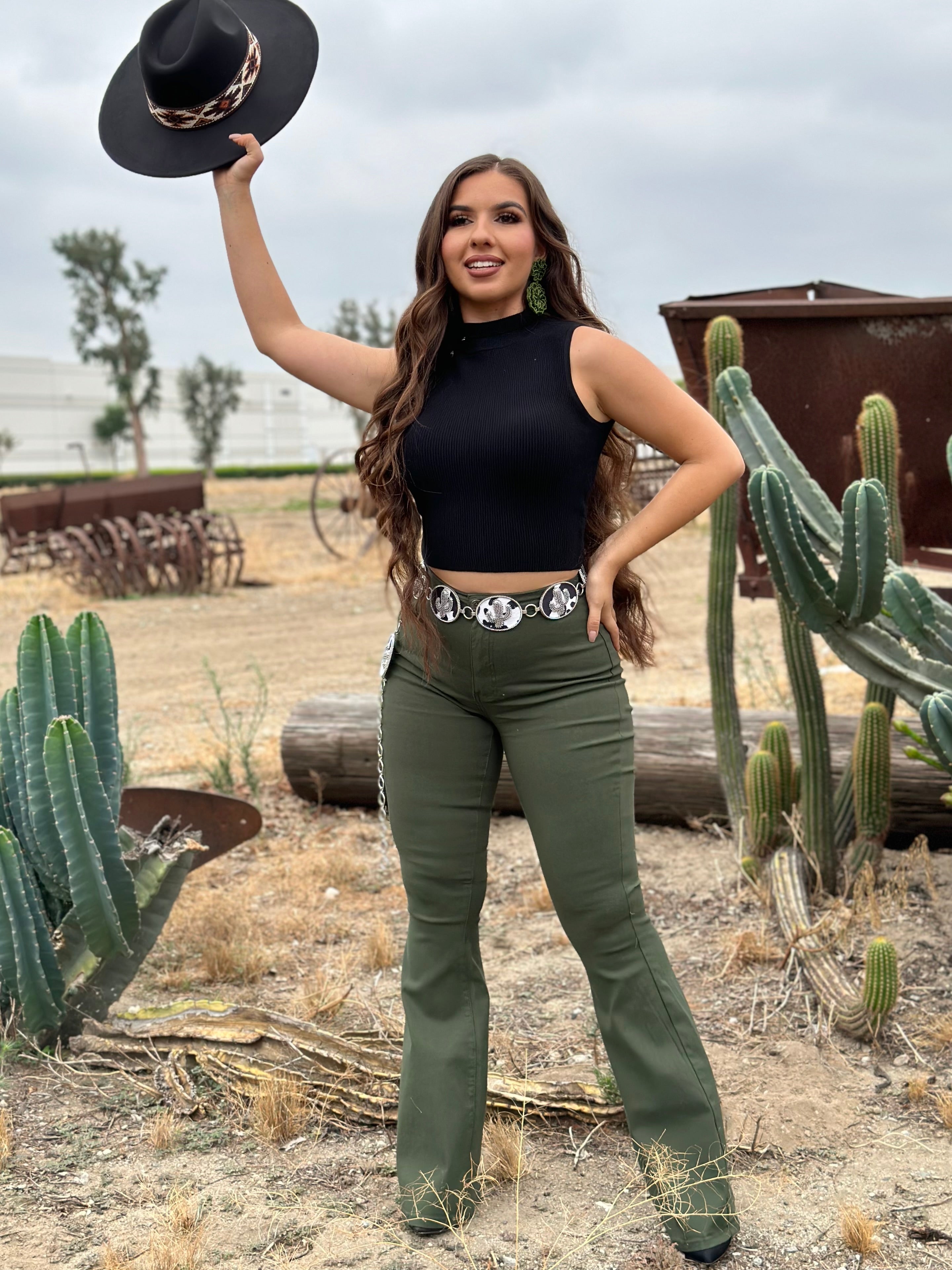 Muchacha Alegre High Rise Flare Pants (Olive) – Valeria'S Boutique