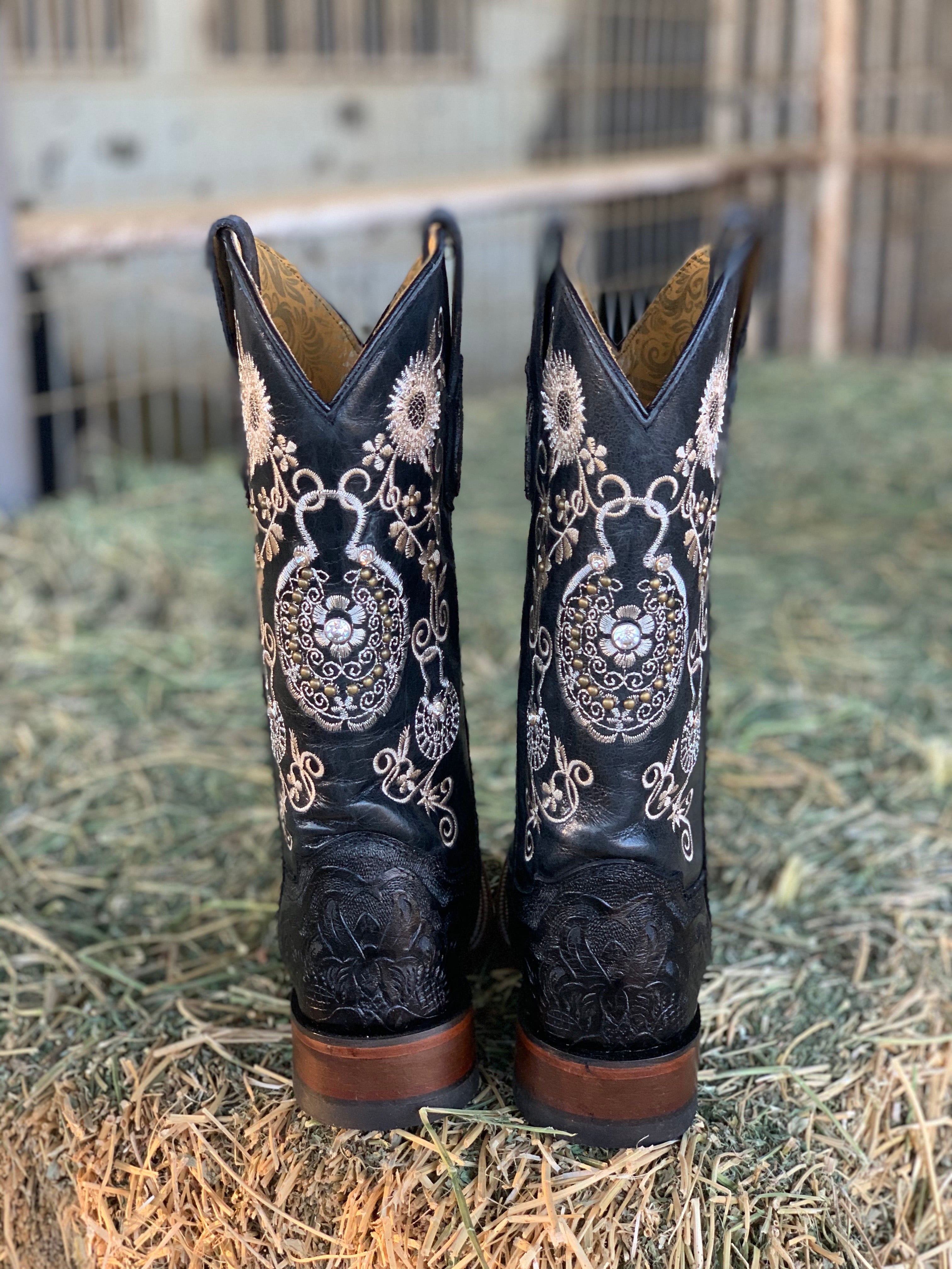 Arracada Jerezana Embroidered Western Boots (Cincelada) - Black