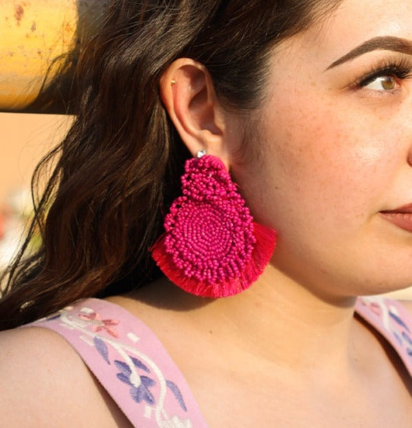 Color & Cultura Earrings (Magenta)