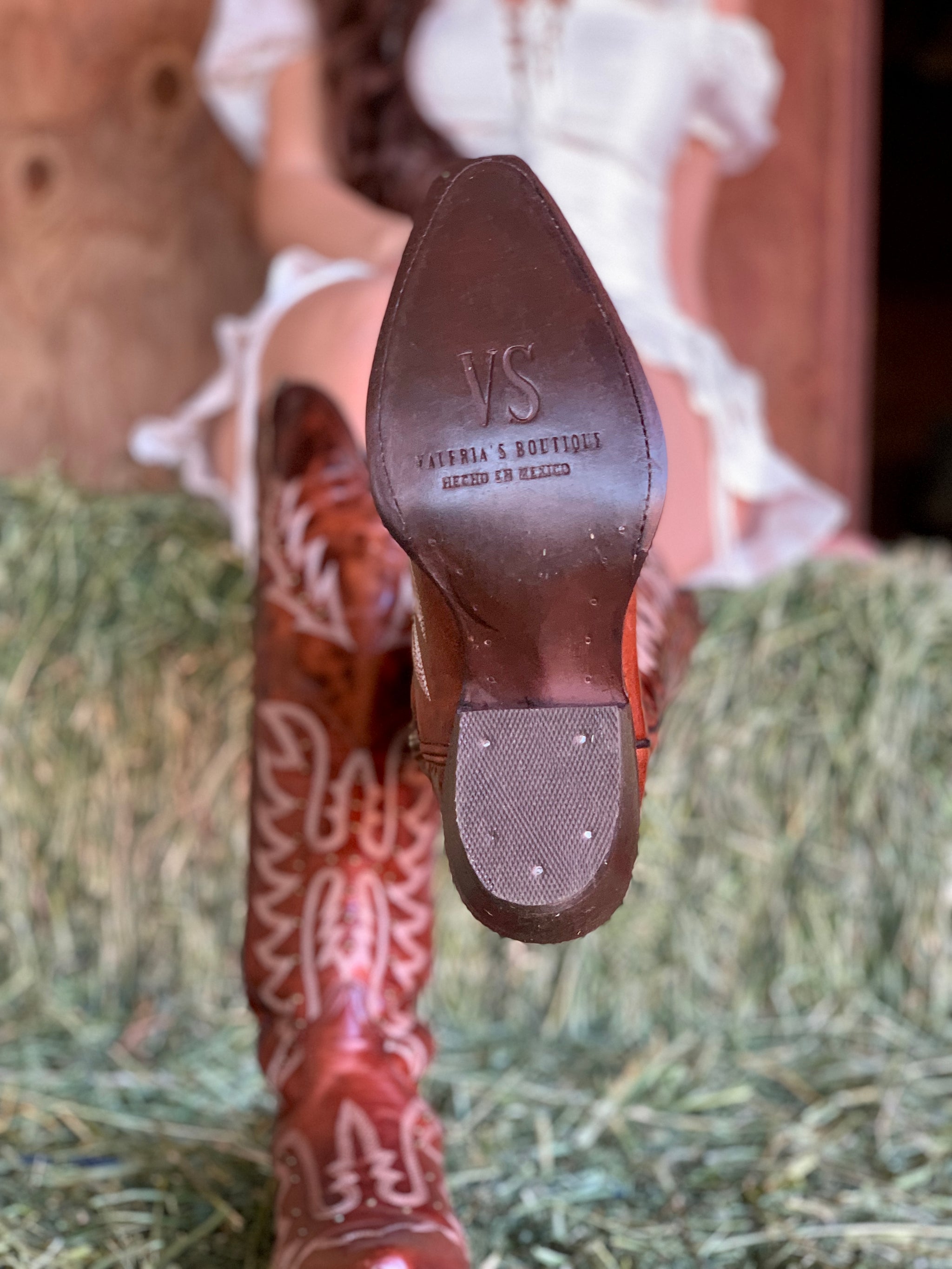 Cloth cowboy boots Louis Vuitton Brown size 38.5 EU in Cloth - 34114599