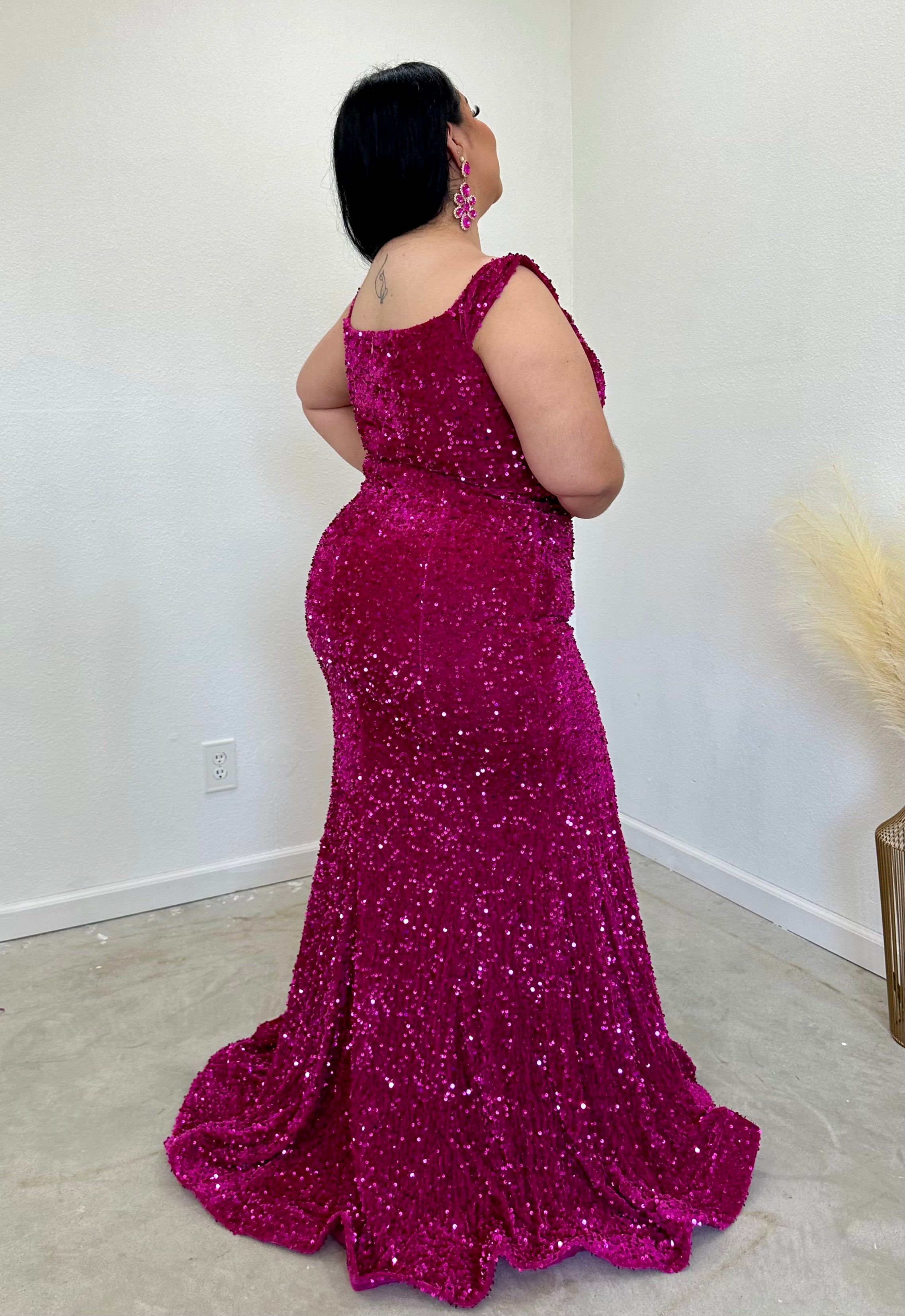 Darla Sequin Velvet Gown (Royal Blue)