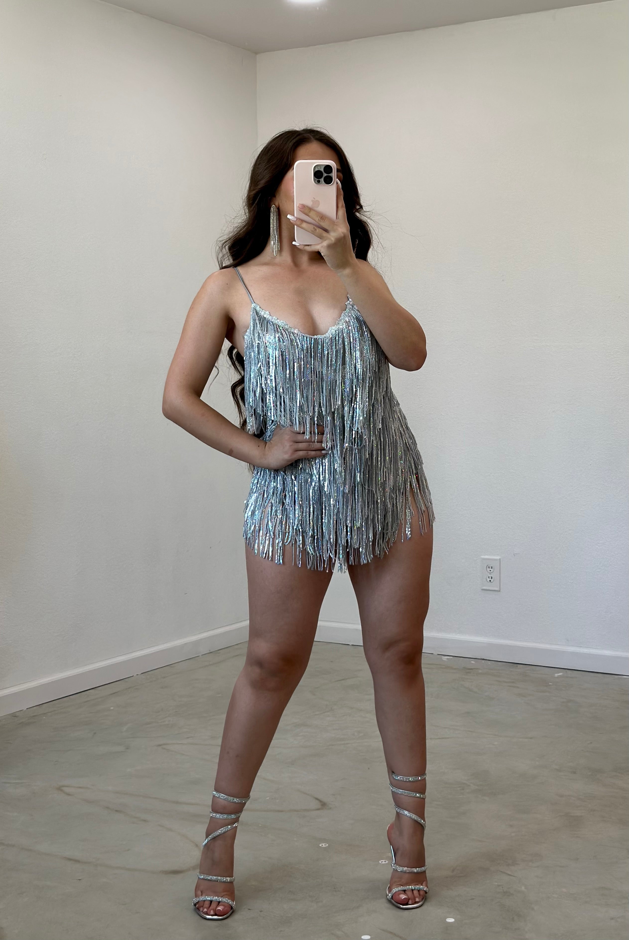 Bailar De Caballito Sequins Fringe Romper (Silver)