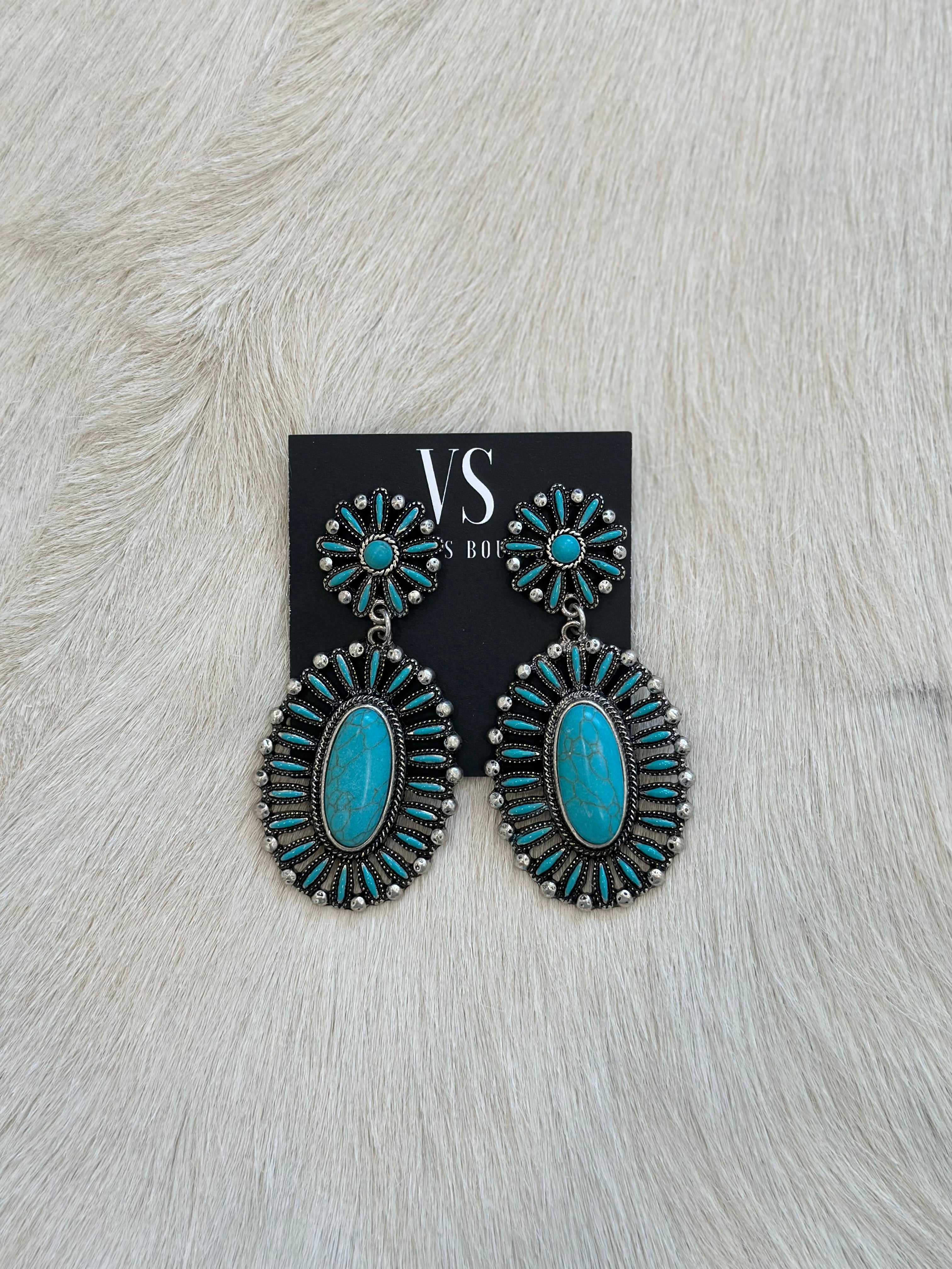 Oval Pinwheel Stone Earrings (Turquoise)