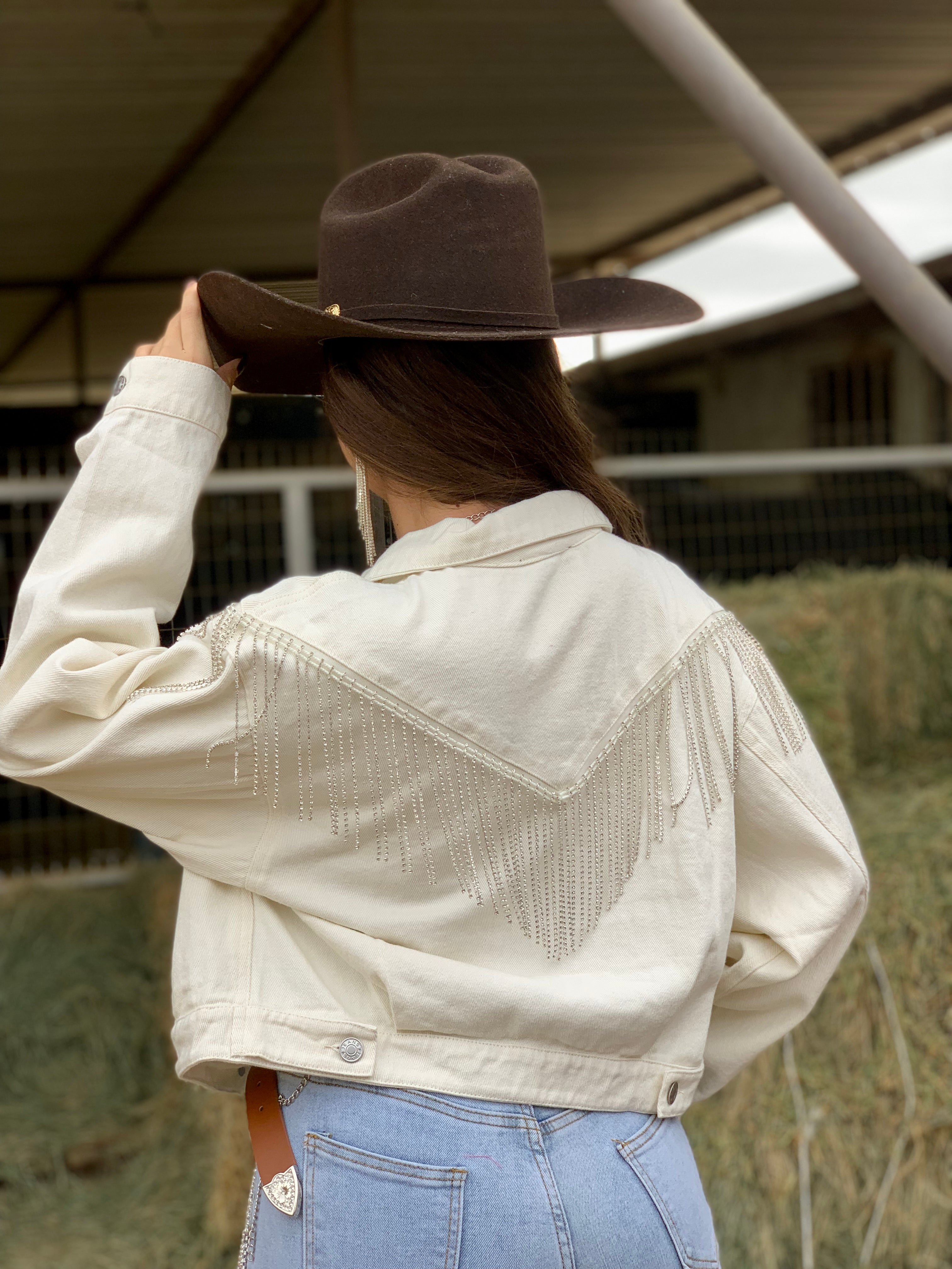 Último Rodeo Rhinestone Fringe Jackets (Ivory)