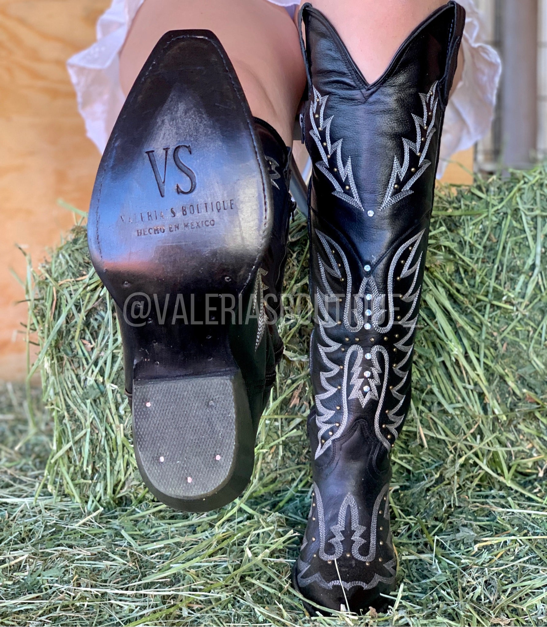 Valeria’S Boutique Tall Western Boots (Black)