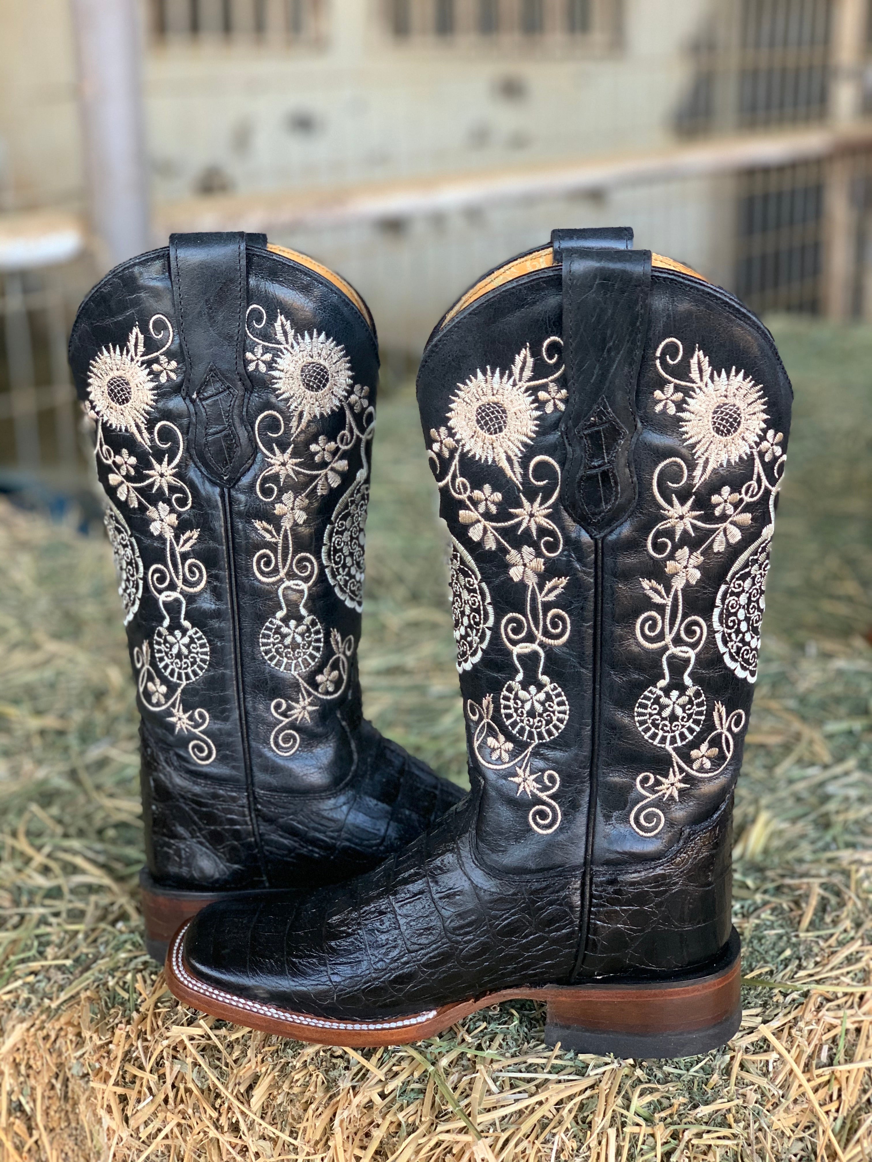 Arracada Jerezana Embroidered Western Boots (Crocodile) - Black
