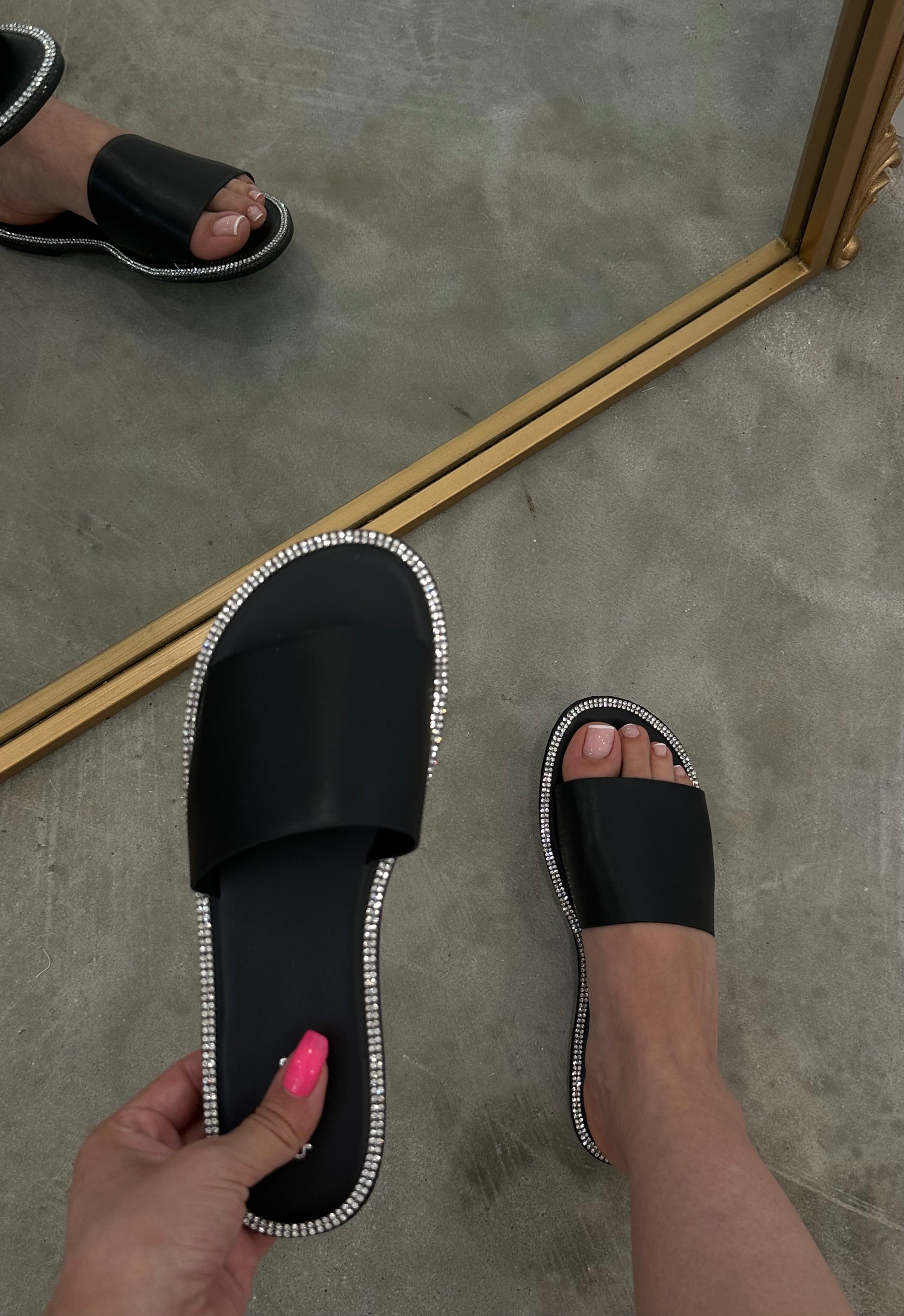 Summer Glam Sandals (Black)