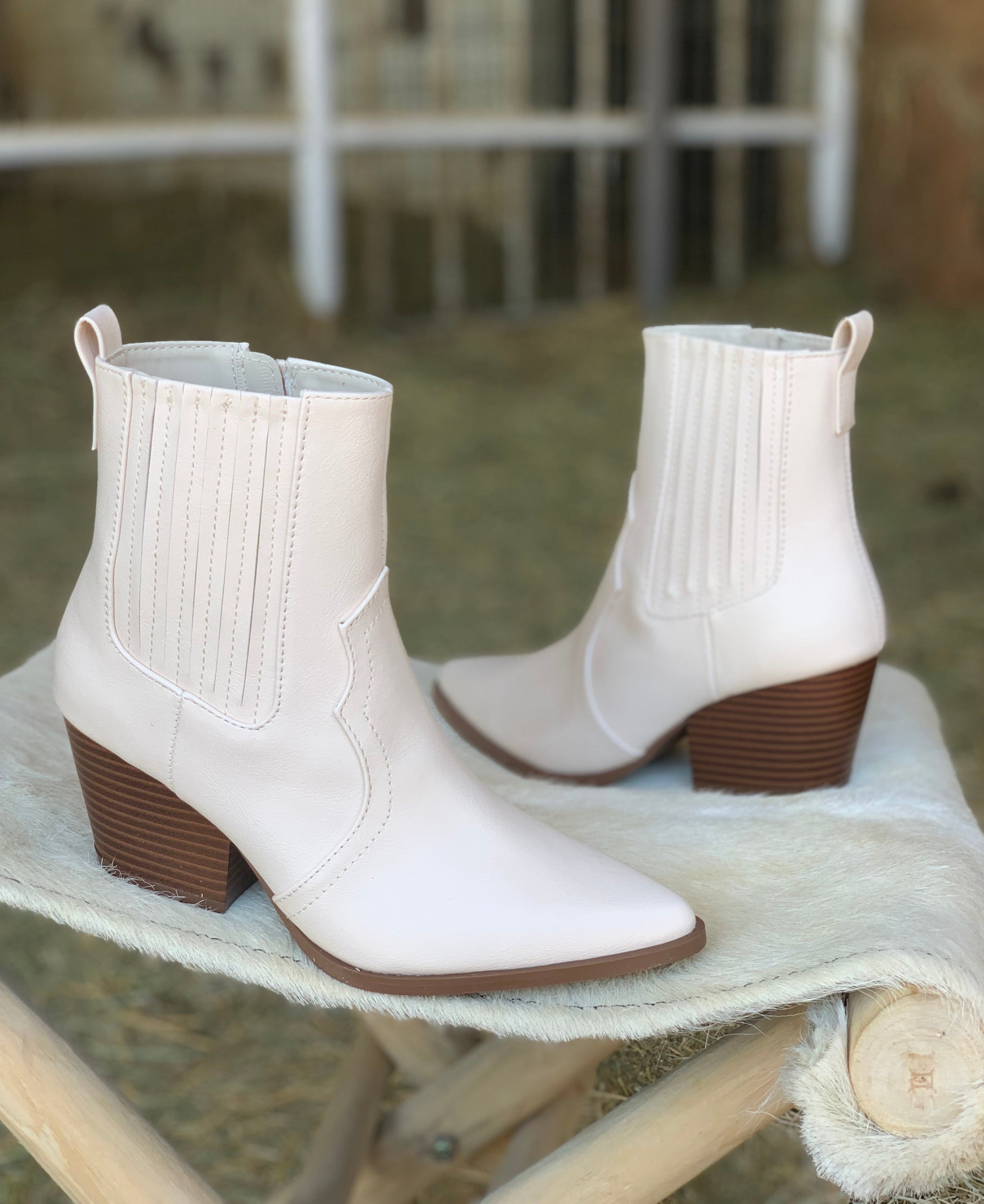 White 2025 booties western