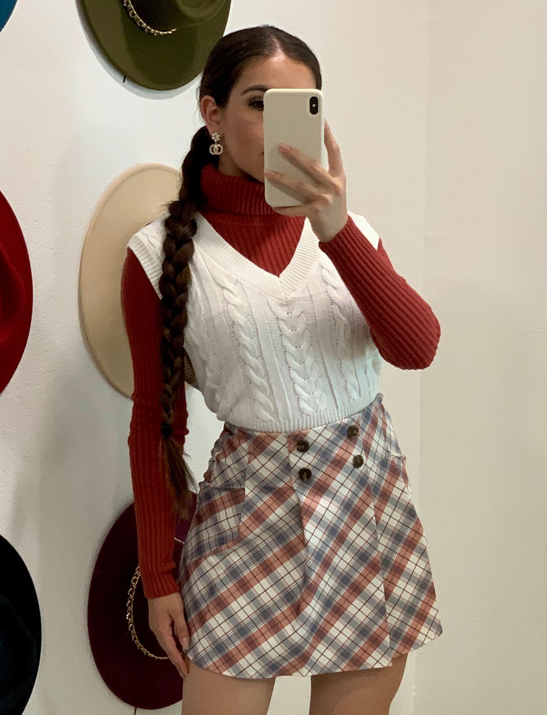 Elle Sweater Vest (White)